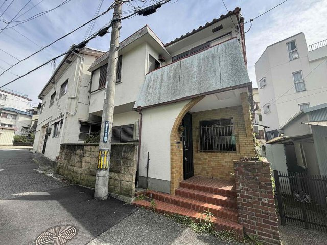 鈴蘭台東町2丁目一戸建