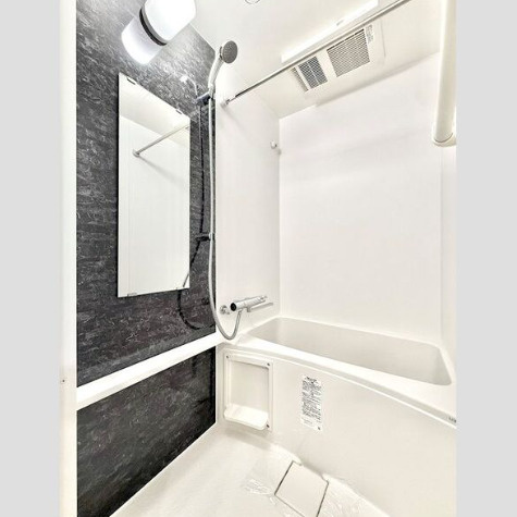 エスリード泉プライムの浴室|※同物件他部屋写真
反転、色違いの場合有
現況優先