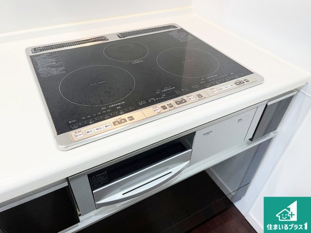serio東加古川の設備|火を使わないので、安心なＩＨコンロ！でこぼこが無い構造なので、掃除もしやすく清潔に保てます！