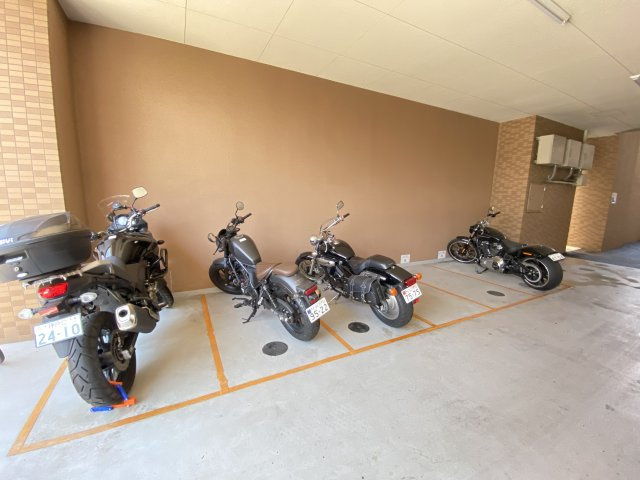 シティスパイア難波WEST