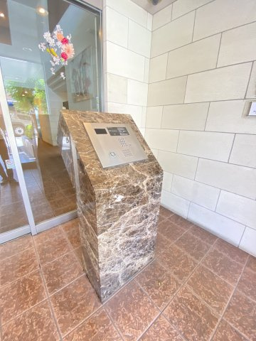 シティスパイア難波WEST