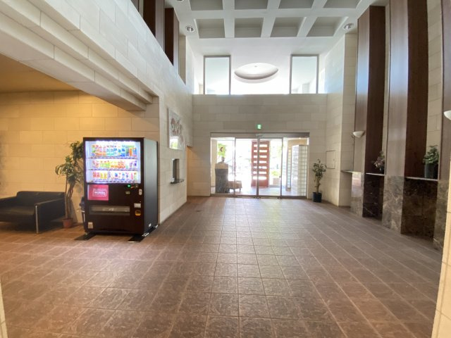 シティスパイア難波WEST