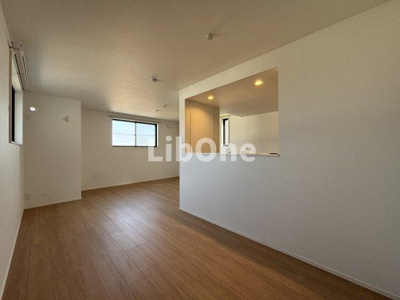 【居間・リビング】 | QLAZO市川市中国分戸建