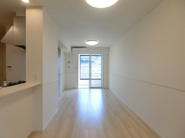 ヒカルサ境港外江町イーストⅠの居間・リビング