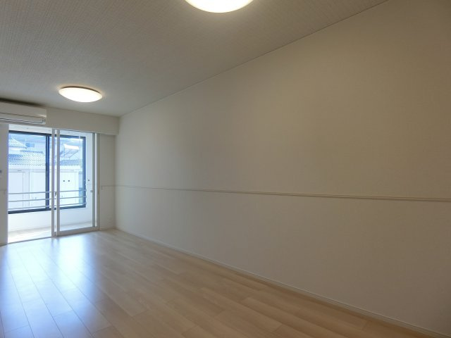 ヒカルサ境港外江町イーストⅠの居間・リビング