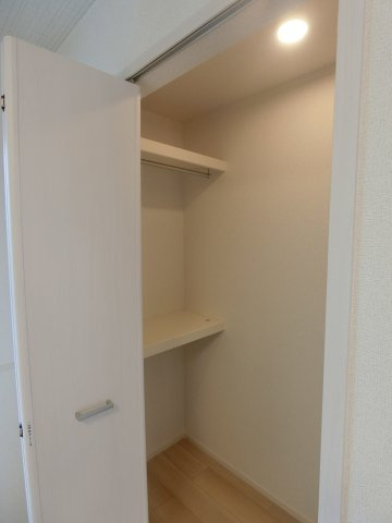 ヒカルサ境港外江町イーストⅠの収納