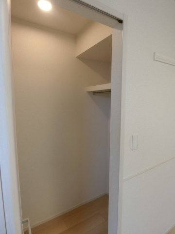 ヒカルサ境港外江町イーストⅠの収納