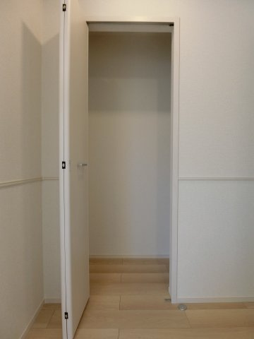 ヒカルサ境港外江町ウエストⅠの収納