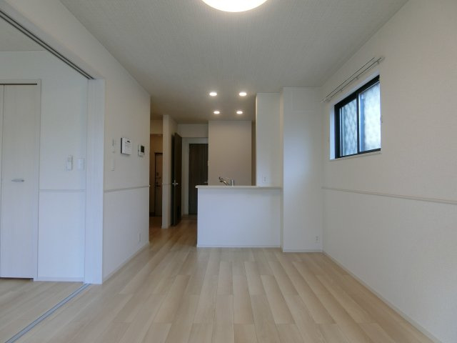 ヒカルサ境港外江町ウエストⅠの居間・リビング