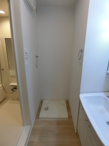 ヒカルサ境港外江町ウエストⅠの洗面所