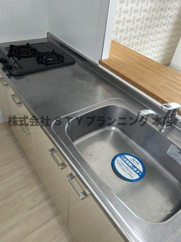 仲介手数料０円！ヴァリエ東別院のキッチン