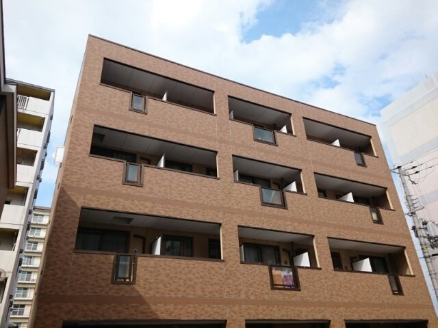 メゾンソレイユ