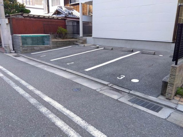 明石市桜町のアパートのその他
