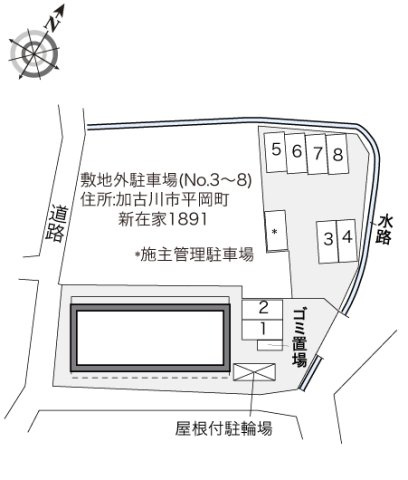 レオパレスエムズコートの駐車場