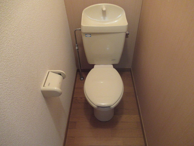 レオパレス源のトイレ