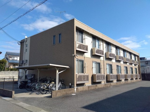加古郡稲美町国安のアパート