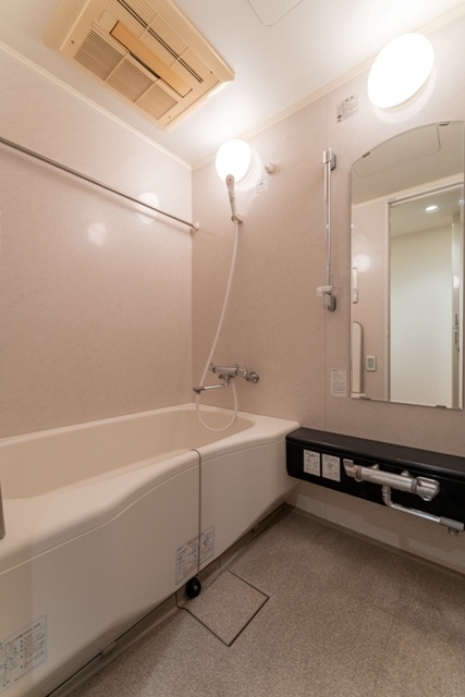 オーキッドレジデンス六本木の浴室|※写真は同タイプ住戸です。