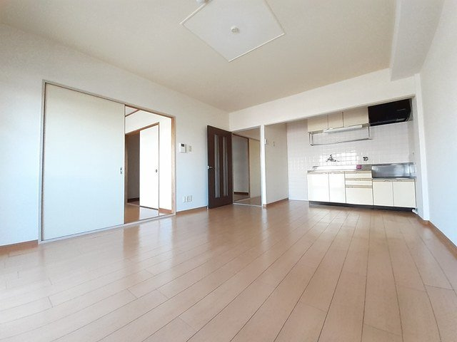 フラッツ・アイの居間・リビング