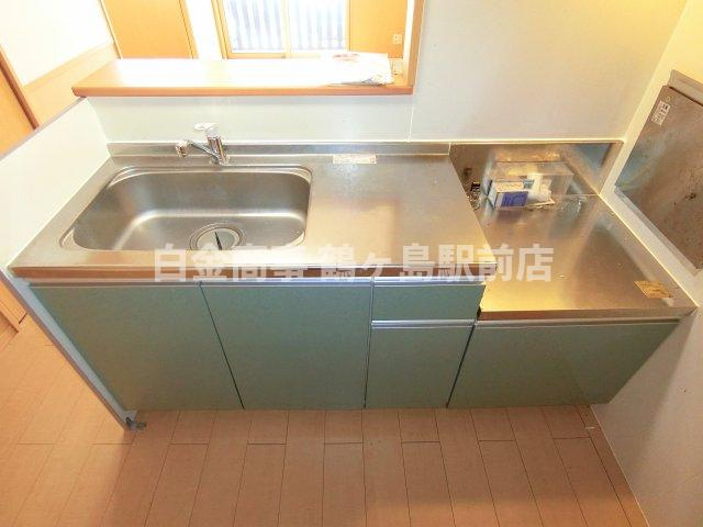 グランディール坂戸泉のキッチン