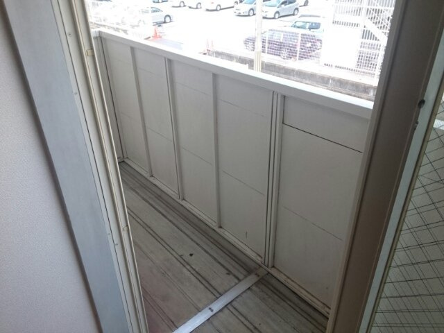 アネックス今在家のバルコニー