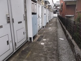 レオパレスフルールの玄関