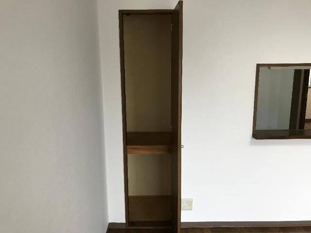 アムールエバーハイツの収納|リビングの収納