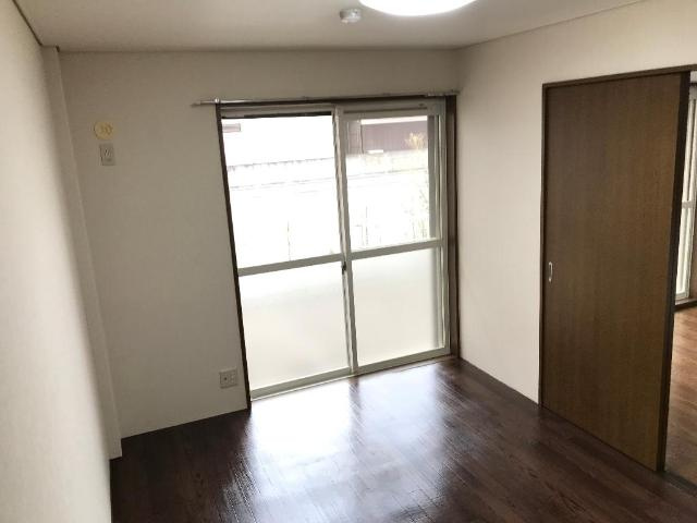 アムールエバーハイツの内装|和室から切り替えた６帖洋室