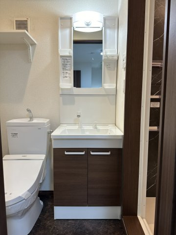 ベイルーム横須賀中央の独立洗面台|独立洗面台です