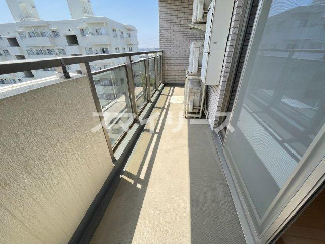 T's garden北柏2号棟のバルコニー