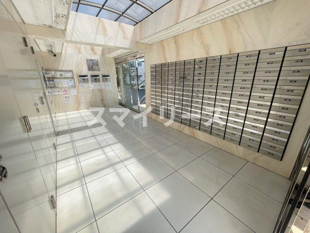 T's garden北柏2号棟のエントランス