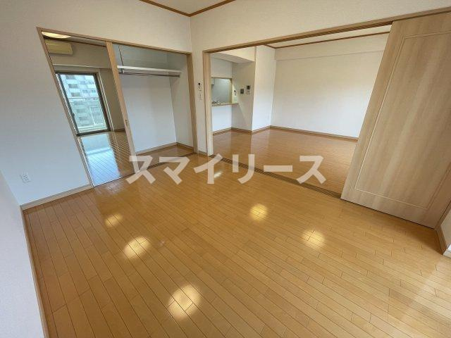 T's garden北柏2号棟の居間・リビング