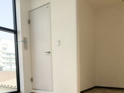 【内装】 | LEO伍拾四番館