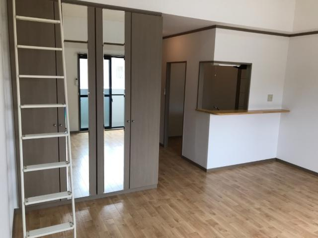 アシュランスの内装|室内