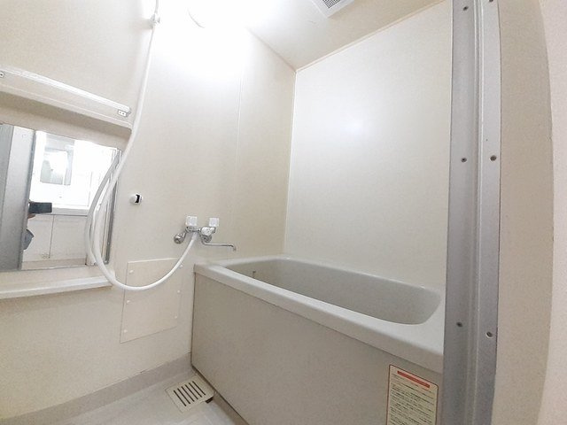 アメニティー白浜Ｂの浴室