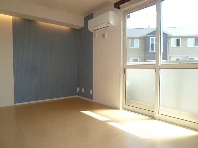 グランエスアール【キャッシュバック対象物件】の居間・リビング