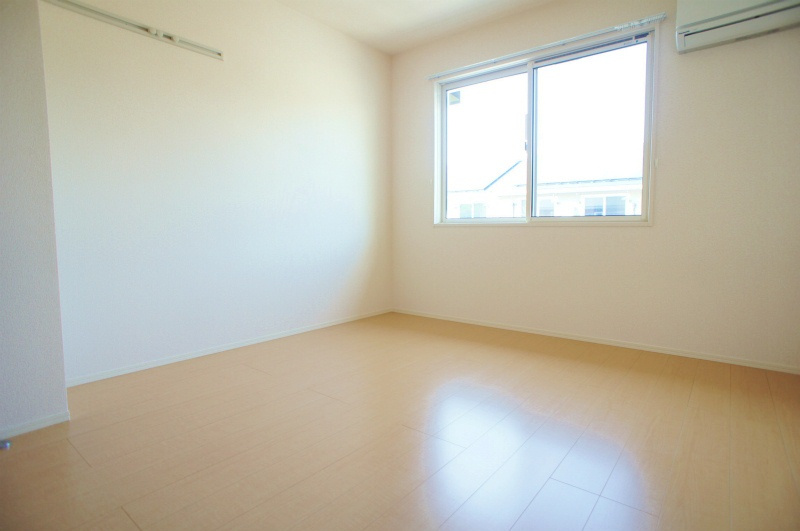 グランエスアール【キャッシュバック対象物件】の寝室