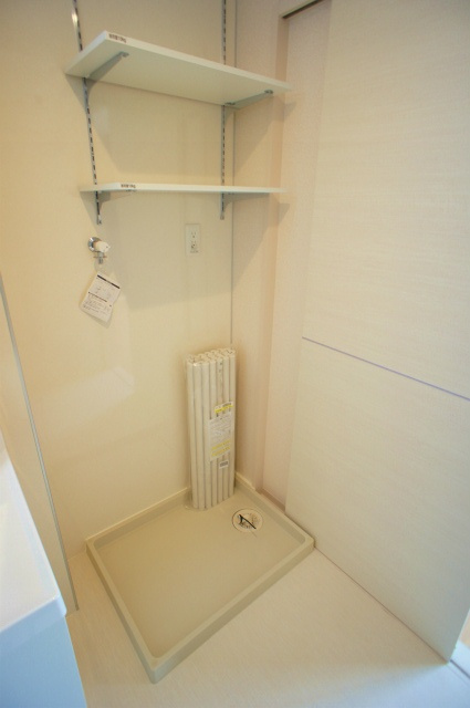 グランエスアール【キャッシュバック対象物件】の洗面所