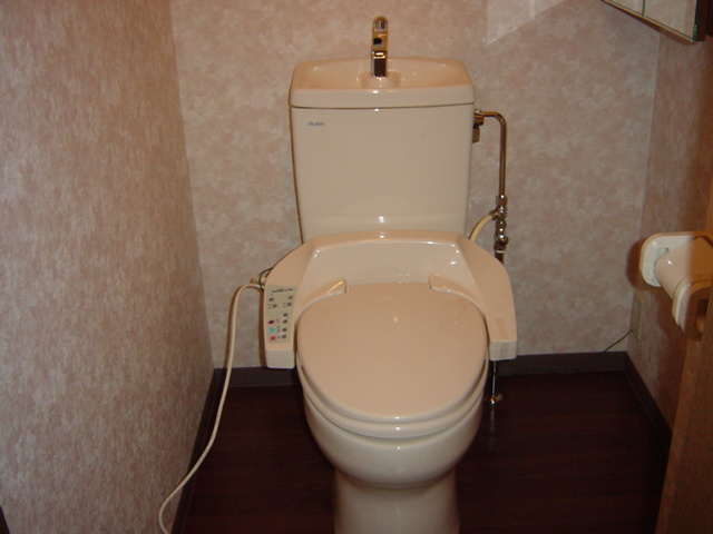 ラフィーネのトイレ|シャワー付トイレ