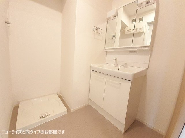 シャイニースカイの洗面所