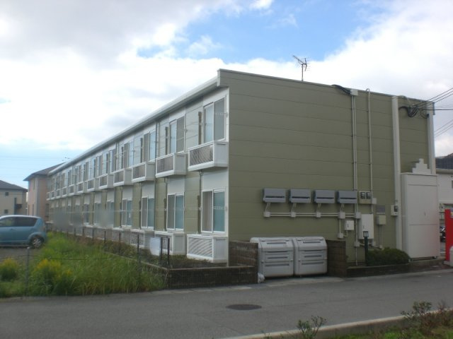 レオパレスドミール細江Ｎ壱番館の外観