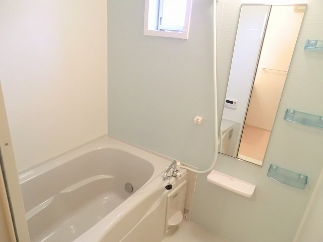 アルマーセンⅡの浴室