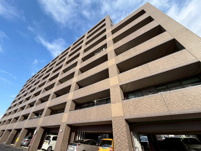 新瀬戸北山パーク・ホームズの外観