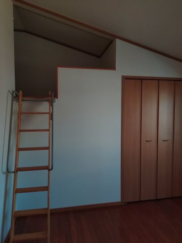 プラティークアビテ