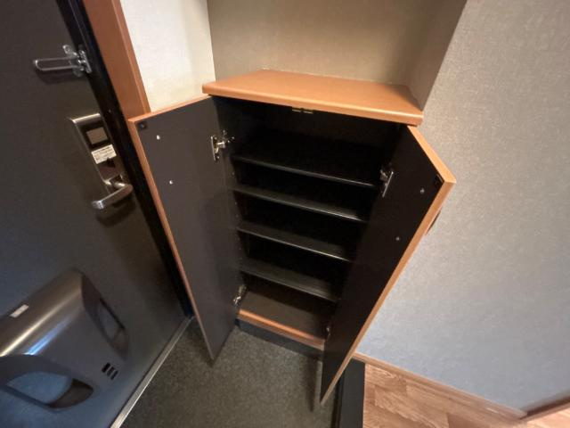 コーラル　ガーデンの収納|下駄箱