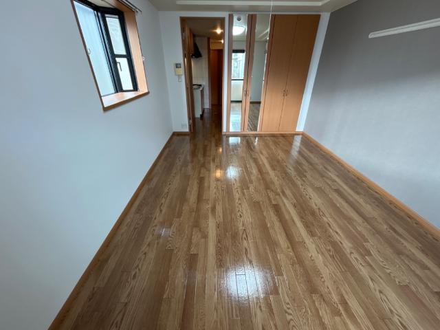 コーラル　ガーデンの内装|洋室