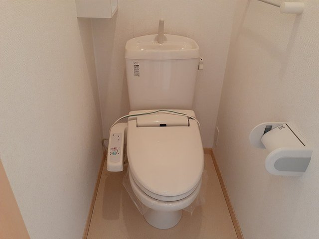 ワイズ　コンブリオⅤのトイレ