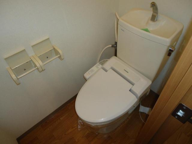 プリムローズのトイレ|シャワー付トイレ