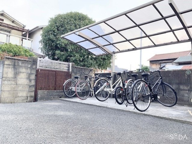 レオパレスル・ベルのその他