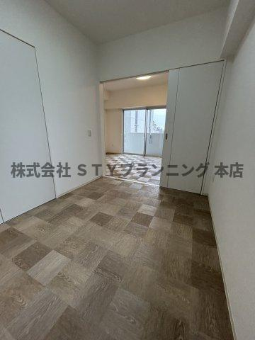 仲介手数料０円！レジデンシア尾頭橋駅前の洋室