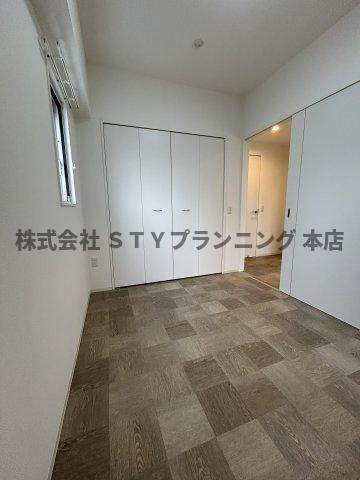 仲介手数料０円！レジデンシア尾頭橋駅前の洋室